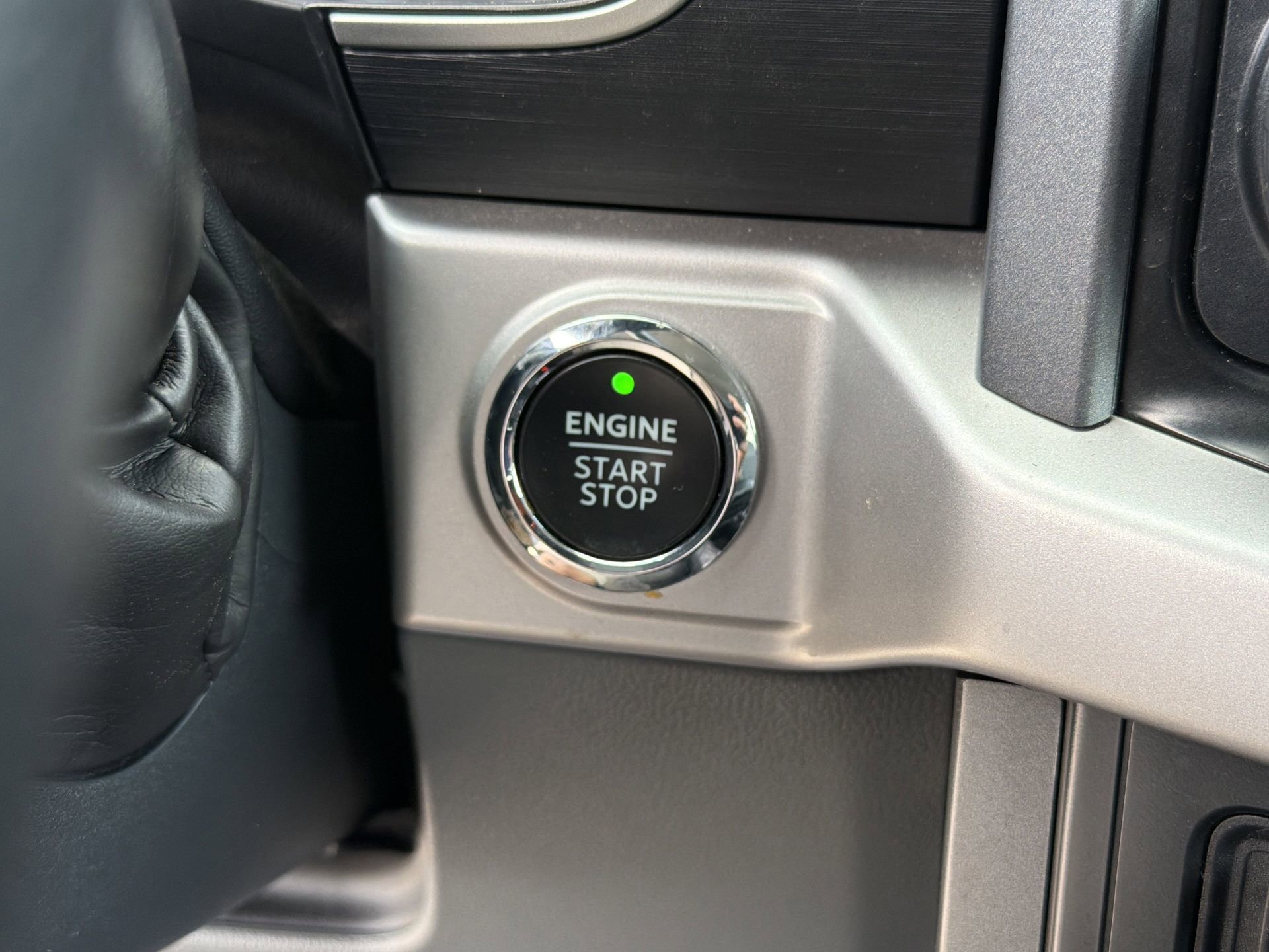 Certified 2022 Ford F150 XLT w/ Equipment Group 302A High image 11