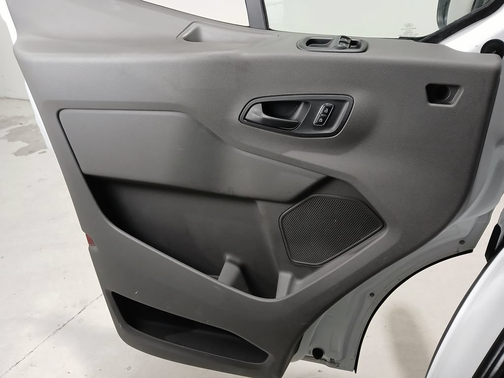 Used 2024 Ford Transit 250 Low Roof w/ Exterior Upgrade Package RWD image 28