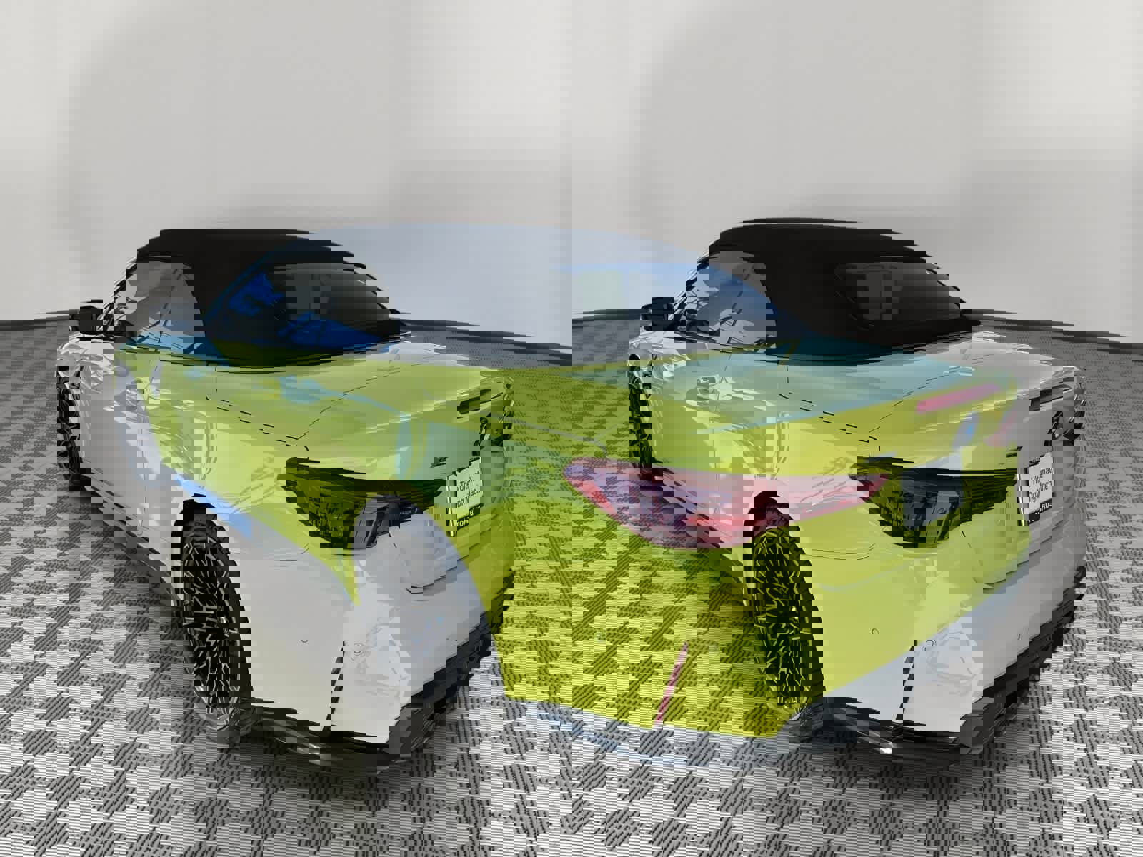 Used 2025 BMW M4 xDrive Competition w/ Carbon Package image 3