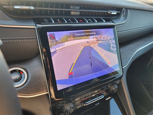 New 2025 Jeep Grand Cherokee L Limited w/ Black Appearance Package image 35