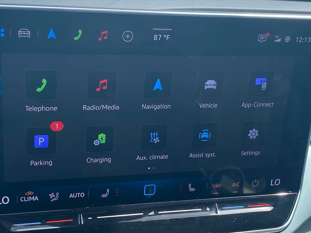 Certified 2025 Volkswagen ID.4 Pro image 10