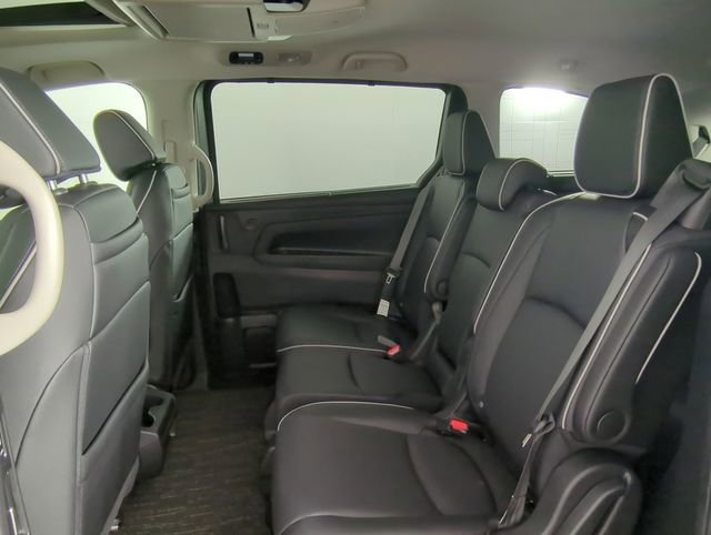 New 2026 Honda Odyssey Touring image 31