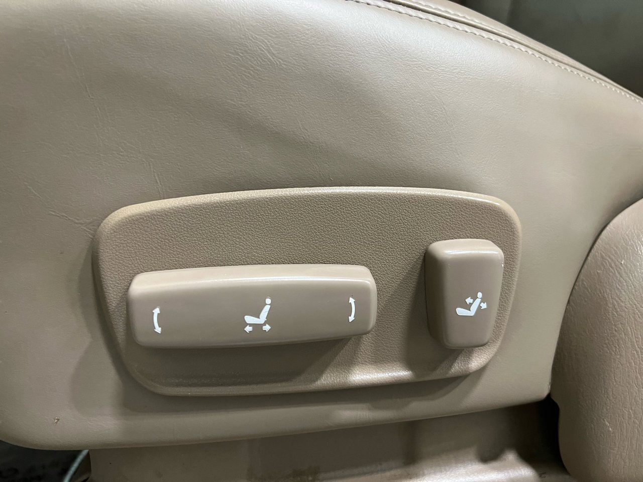 Used 2002 Toyota Tundra Limited image 29