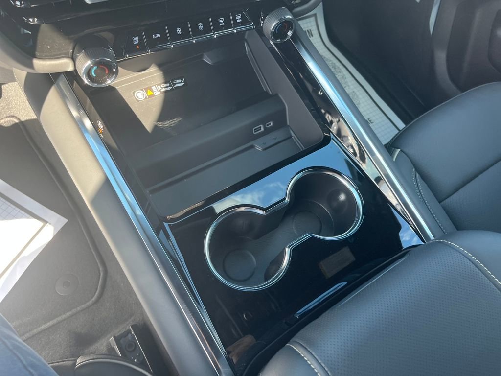 New 2025 Chevrolet Tahoe Premier w/ Sun And Tow Package image 16