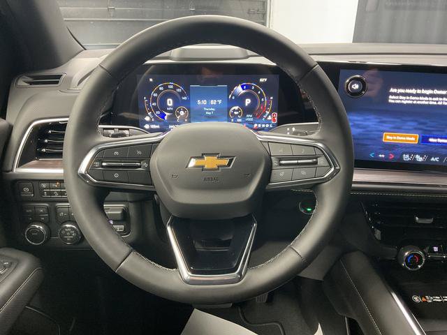 New 2026 Chevrolet Suburban Premier w/ Sun And Tow Package AWD/4WD image 19