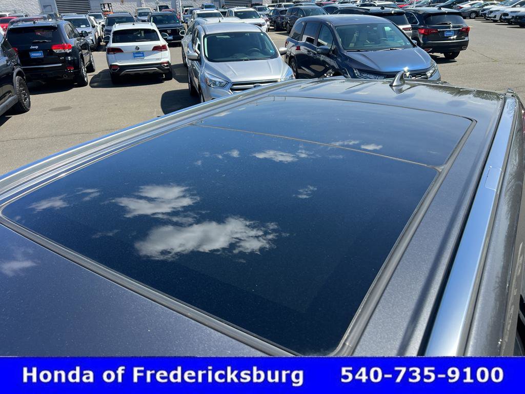 Used 2022 Toyota Highlander Platinum AWD/4WD image 12