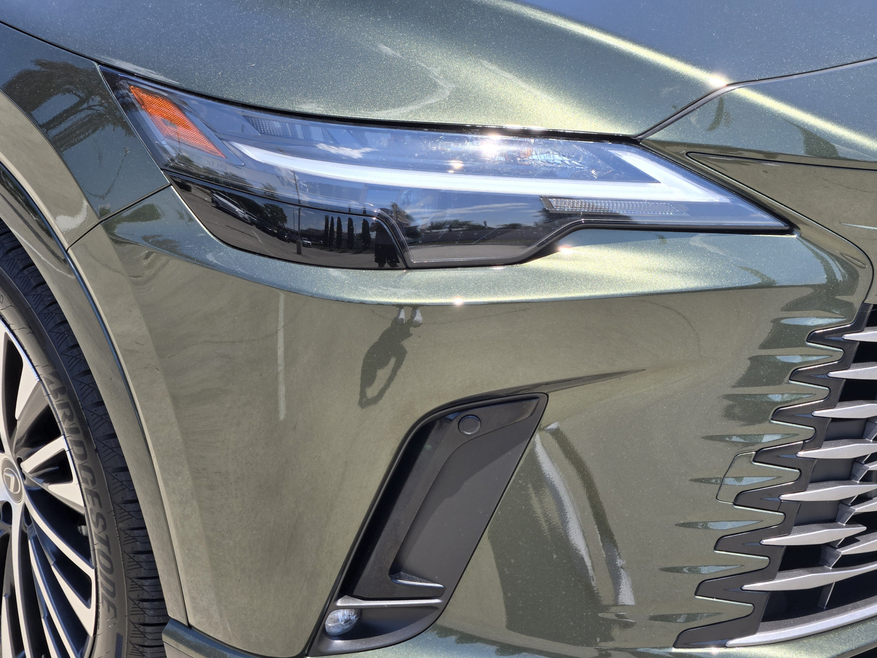 Certified 2025 Lexus RX 350 Premium Plus w/ Accessory Package (Z1) FWD image 27