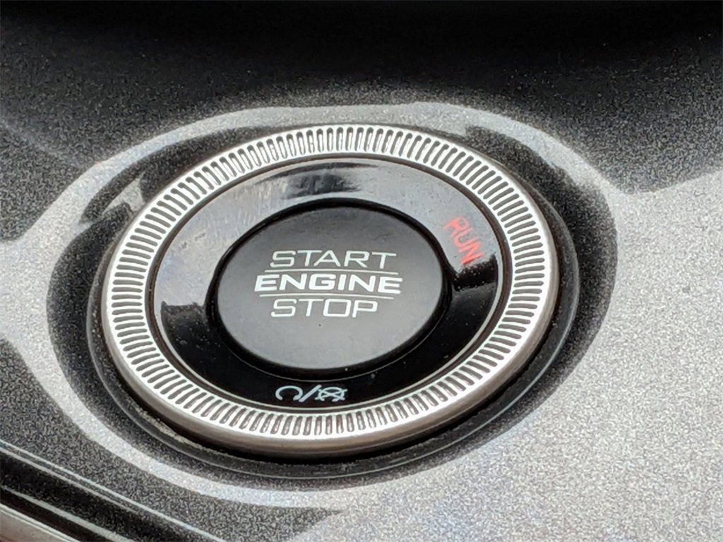 Used 2023 Jeep Grand Cherokee Altitude image 36