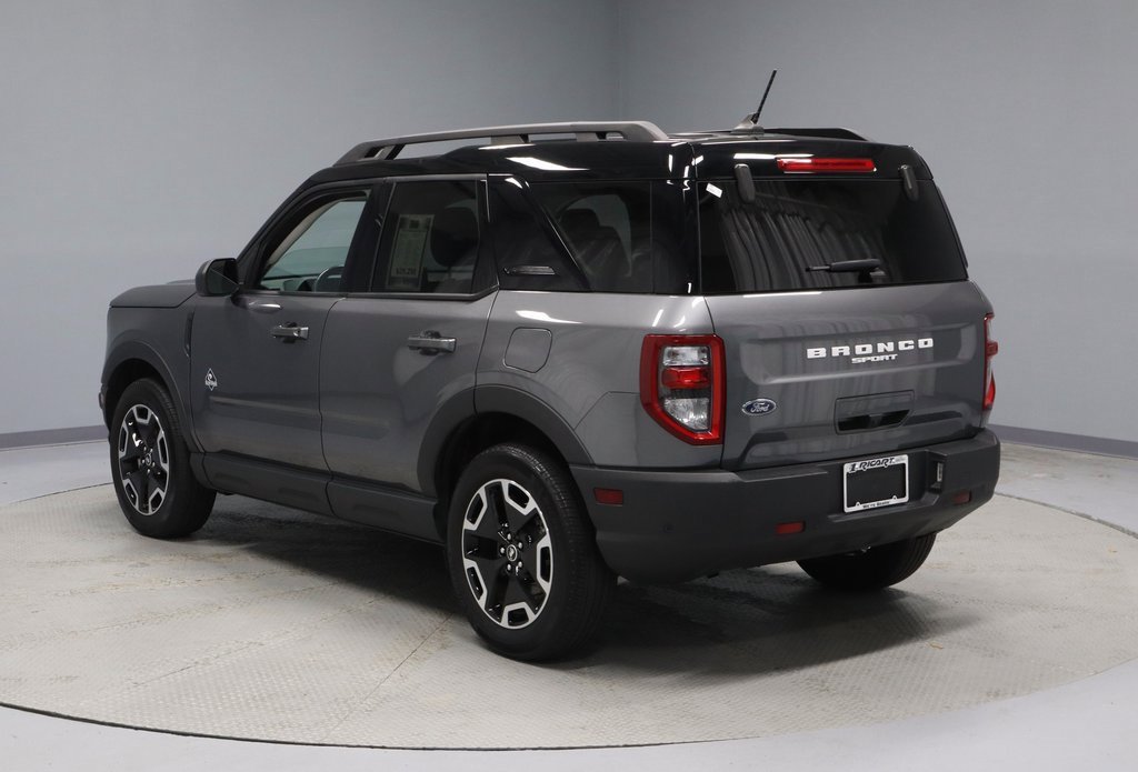 Certified 2023 Ford Bronco Sport Outer Banks w/ Tech Package image 10