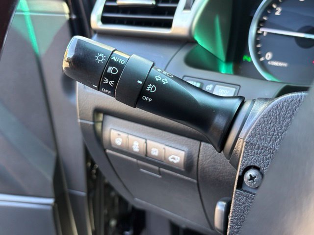 Used 2015 Lexus LX 570 4WD image 21