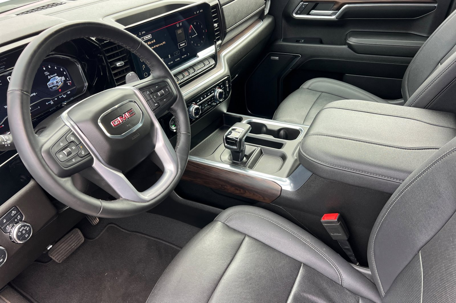 Used 2023 GMC Sierra 1500 SLT w/ SLT Premium Package image 10