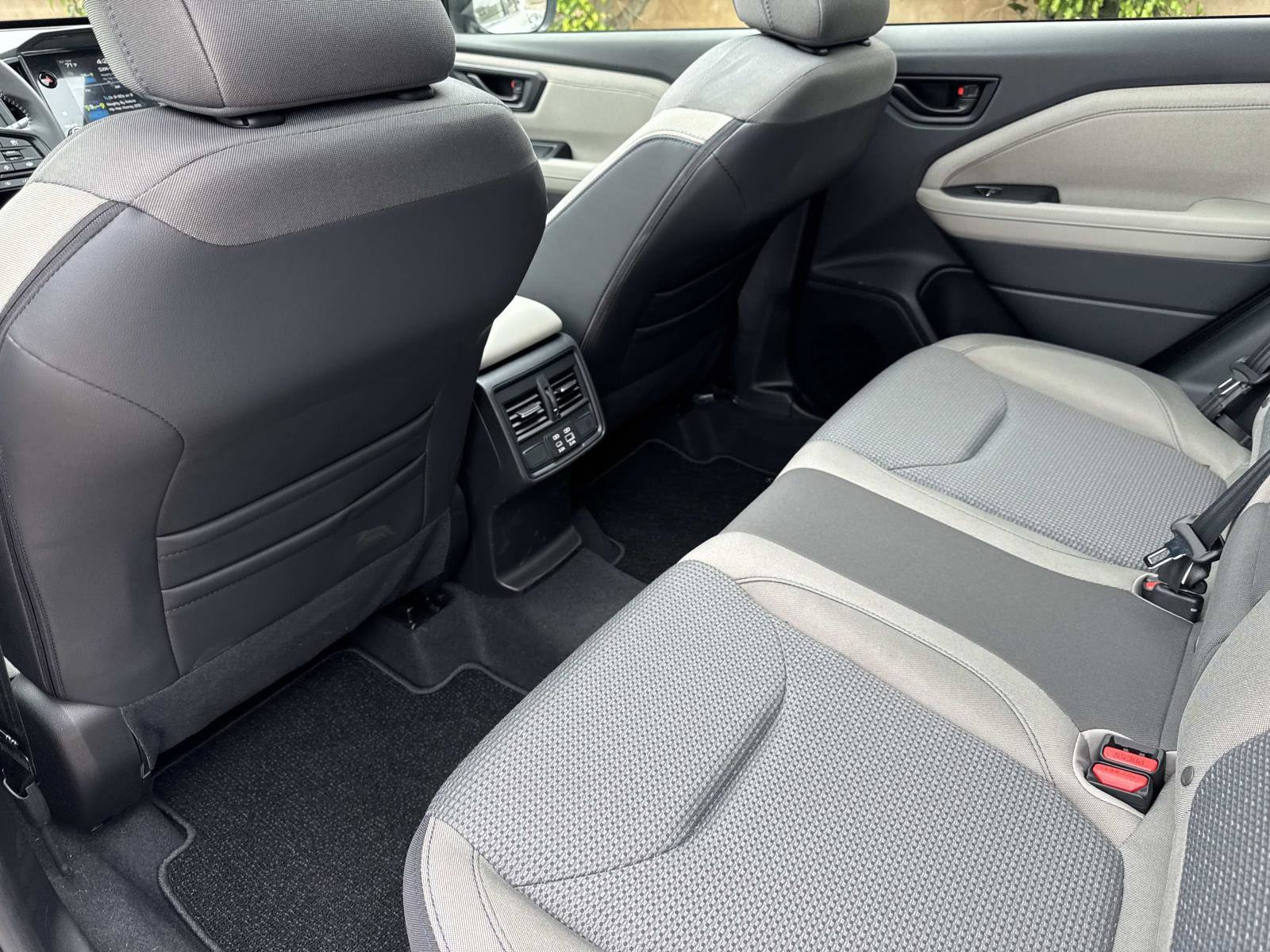 Certified 2025 Subaru Forester Premium w/ Convenience Package #1 AWD/4WD image 12