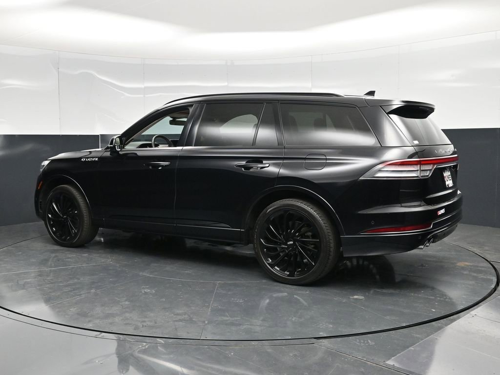 Used 2024 Lincoln Aviator Reserve w/ Equipment Group 201A AWD/4WD image 13