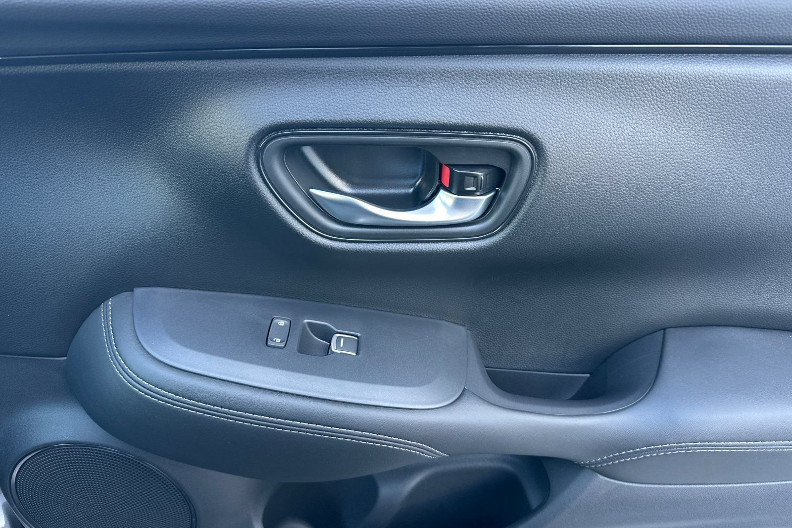 New 2027 Honda HR-V EX-L image 38
