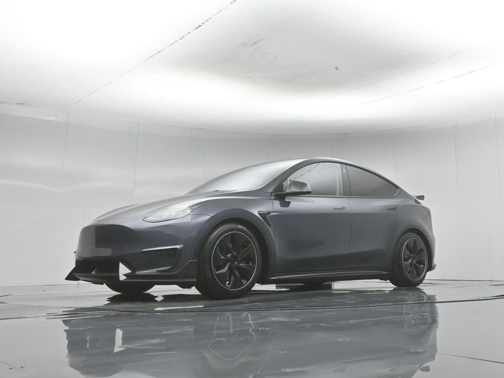 Used 2023 Tesla Model Y Long Range AWD/4WD image 44