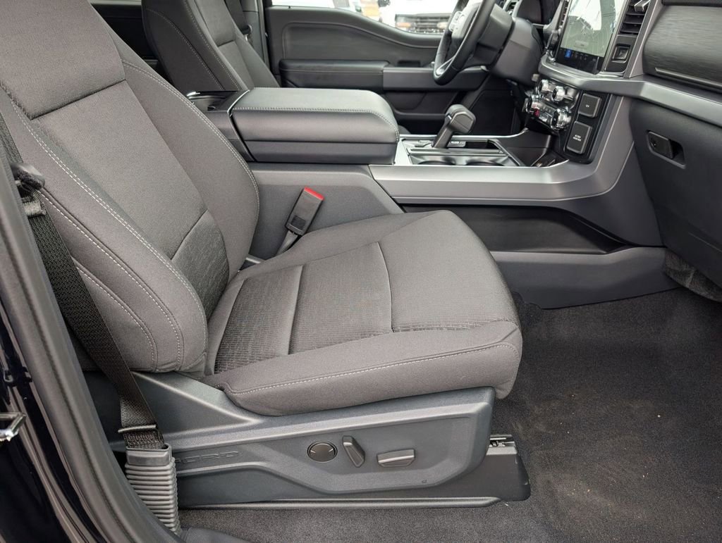 New 2026 Ford F150 XLT w/ Equipment Group 302A MID image 47