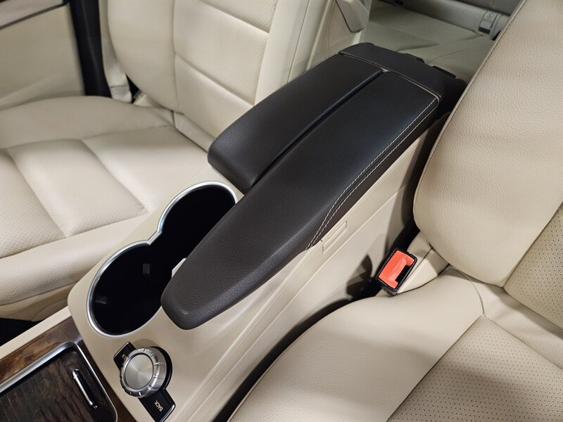 Used 2015 Mercedes-Benz GLK 250 BlueTEC 4MATIC image 40