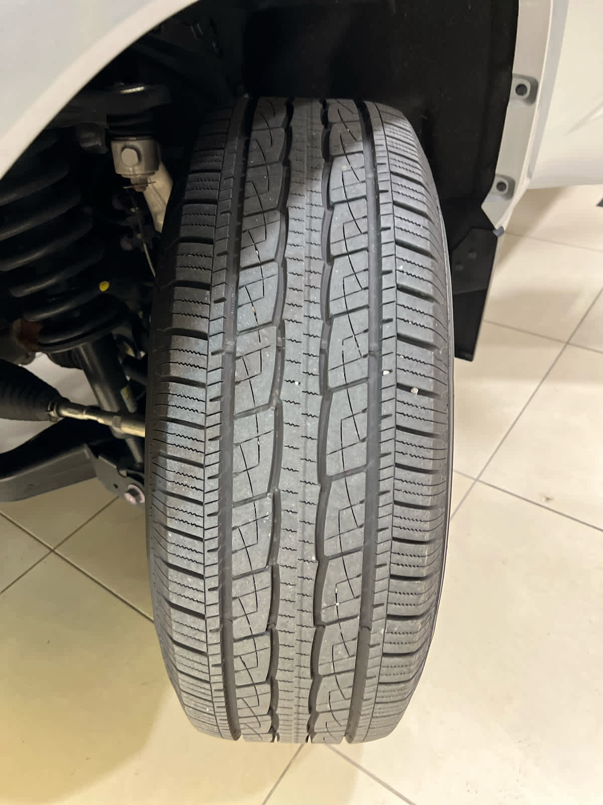 Used 2024 Toyota Tacoma TRD Sport w/ TRD Sport Upgrade Package image 2