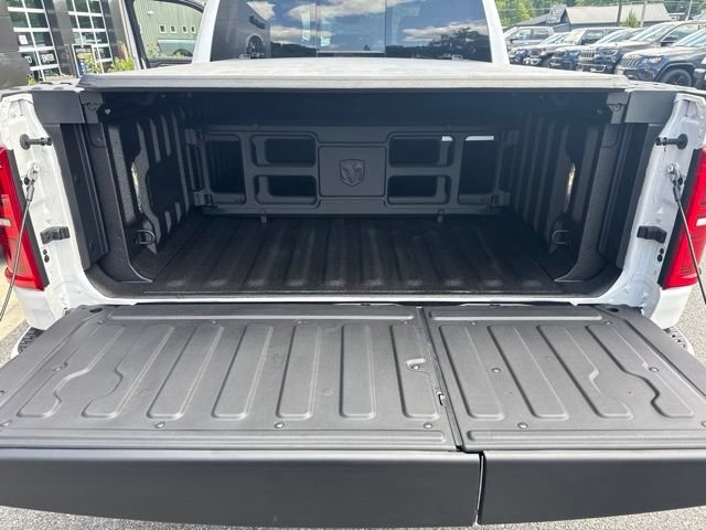 New 2026 RAM 1500 Tungsten w/ Towing Technology Group AWD/4WD image 31