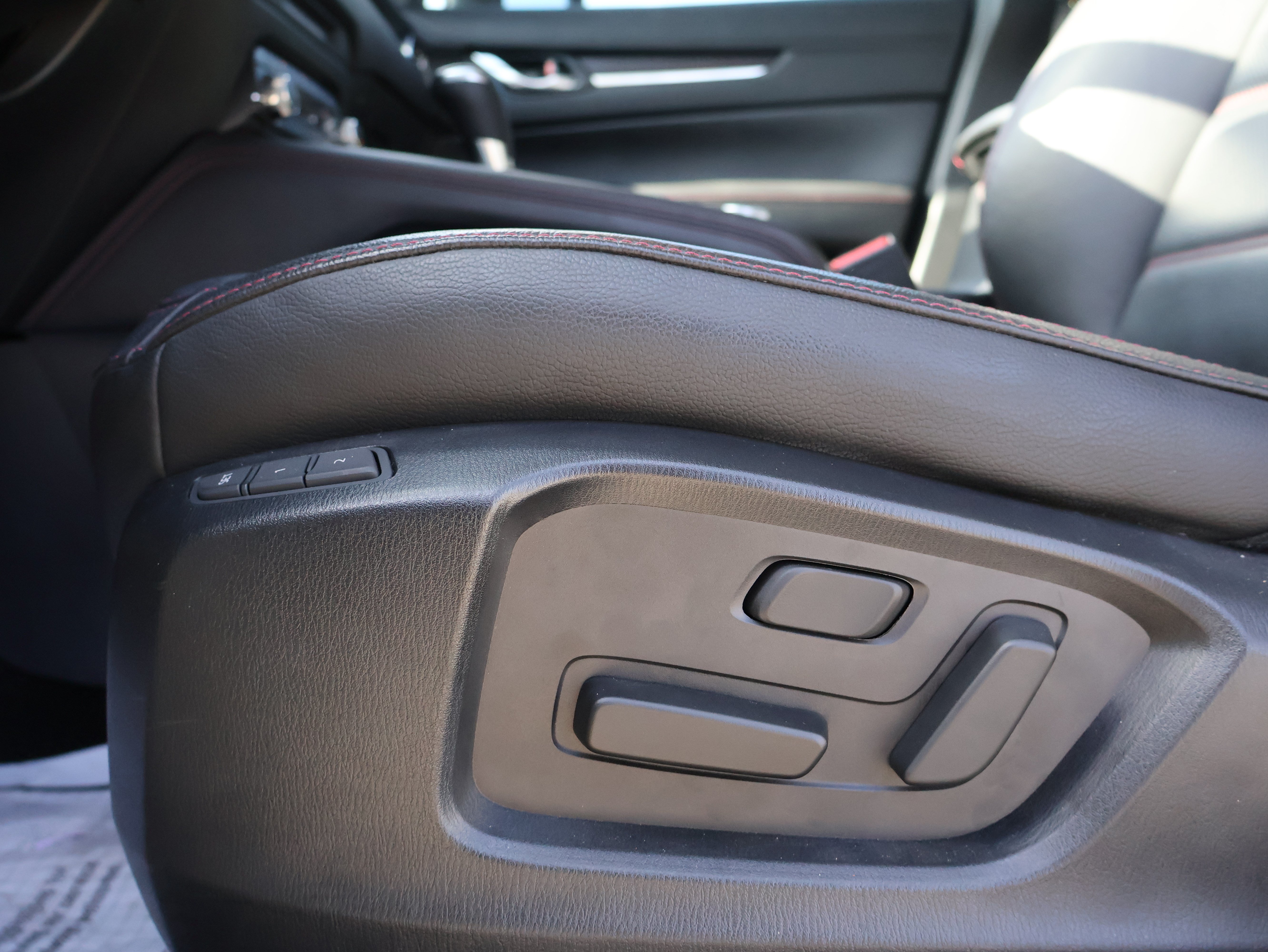 Used 2025 MAZDA CX-5 Carbon Edition AWD/4WD image 23