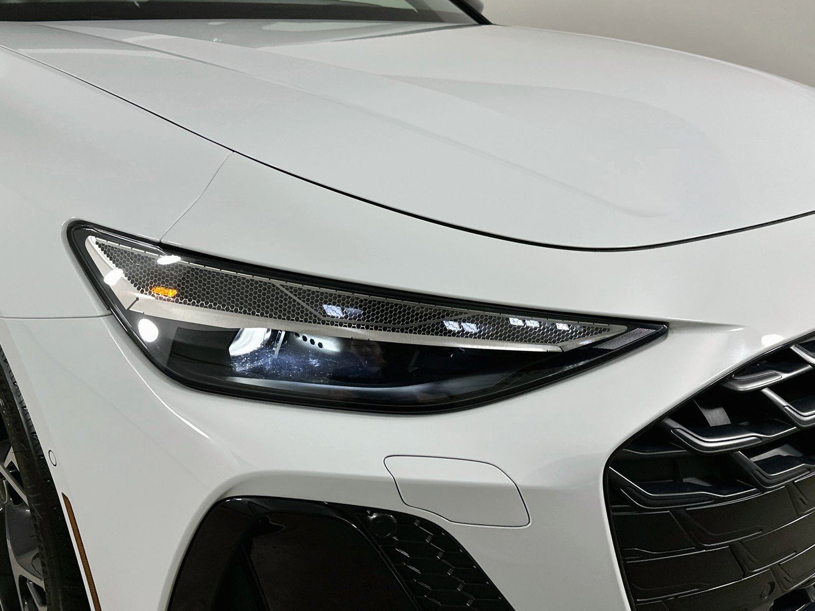 New 2026 Audi A6 Premium Plus AWD/4WD image 10