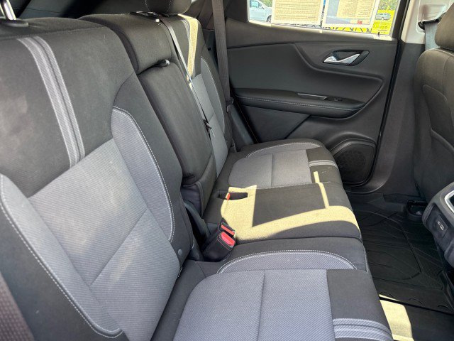 Used 2025 Chevrolet Blazer LT w/ Convenience Package FWD image 13