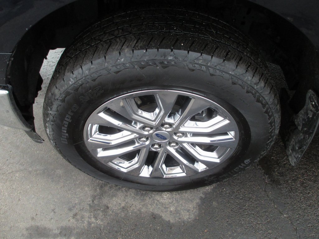 Used 2024 Ford F150 Lariat w/ FX4 Off-Road Package image 14