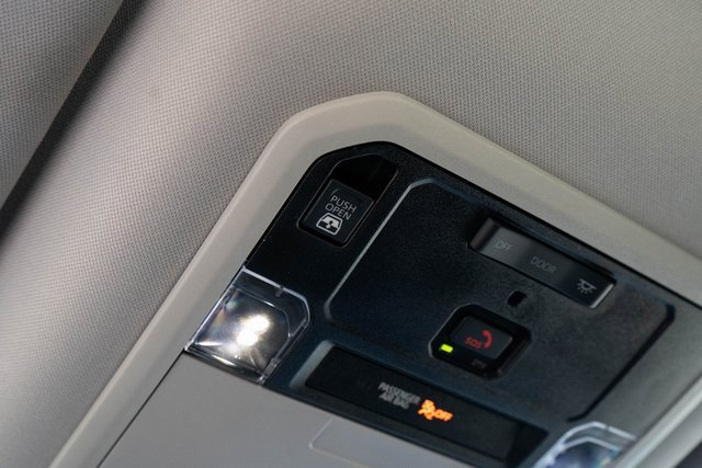 Used 2022 Toyota Tundra SR5 w/ SR5 Convenience Package image 35