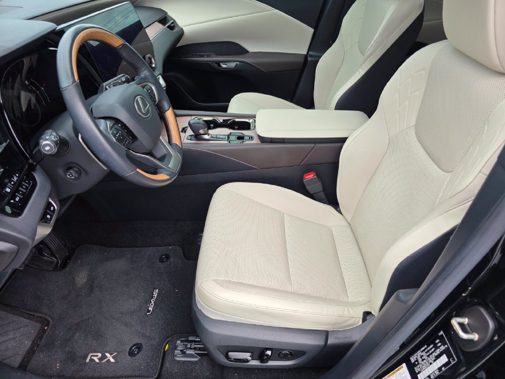 Used 2024 Lexus RX 350 Premium w/ Cold Area Package FWD image 8