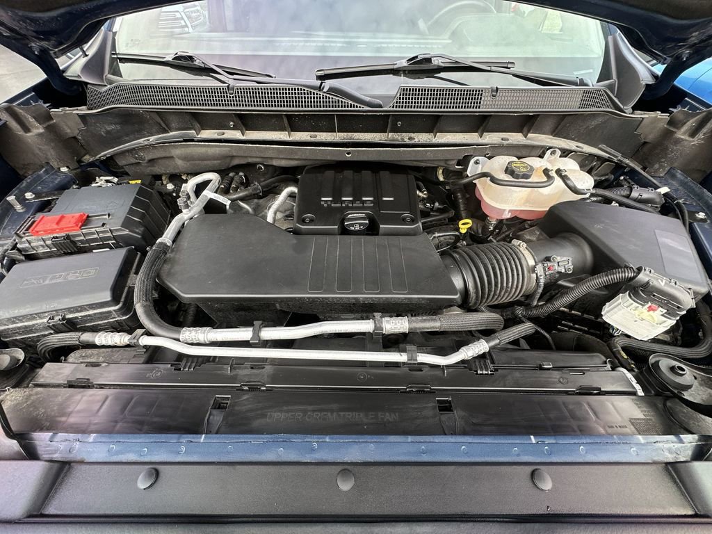 Used 2024 Chevrolet Silverado 1500 LT AWD/4WD image 24