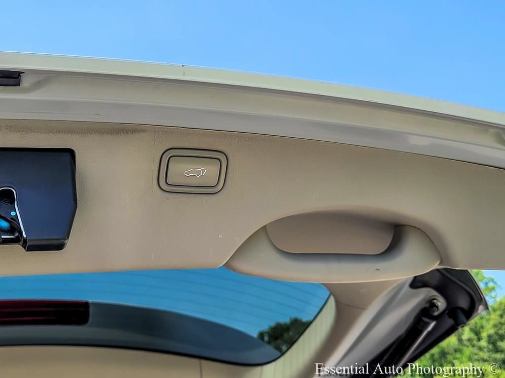 Used 2016 Kia Sedona EX FWD image 25