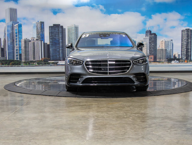 Certified 2023 Mercedes-Benz S 580 4MATIC Sedan image 3
