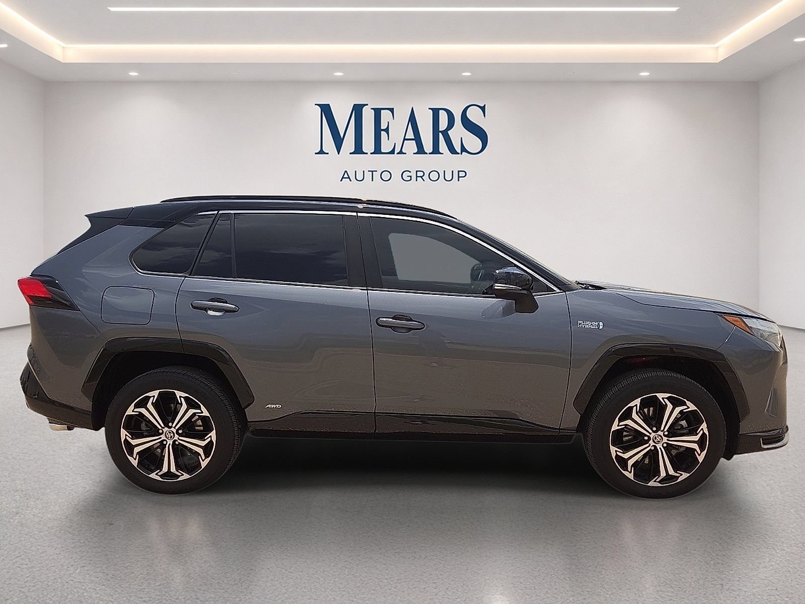 Used 2023 Toyota RAV4 XSE AWD/4WD image 6
