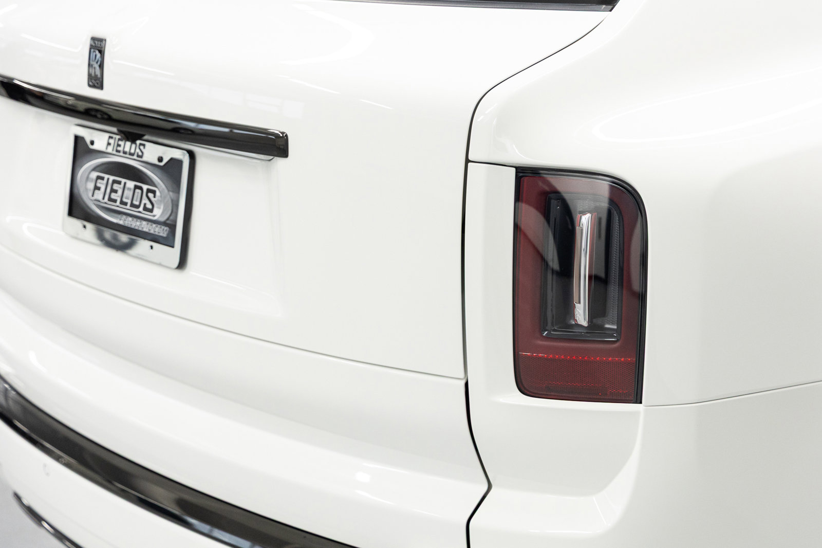 New 2026 Rolls-Royce Cullinan Black Badge image 18