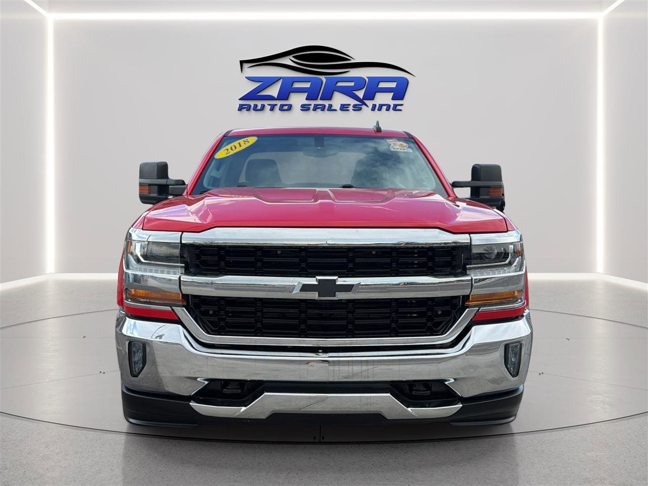 Used 2018 Chevrolet Silverado 1500 LT w/ Max Trailering Package AWD/4WD image 2