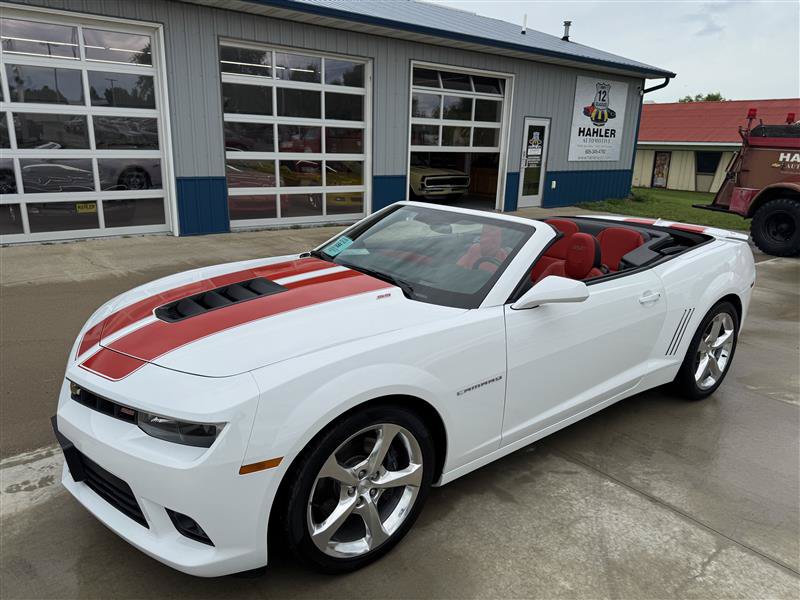 Used 2015 Chevrolet Camaro SS w/ RS Package RWD image 30