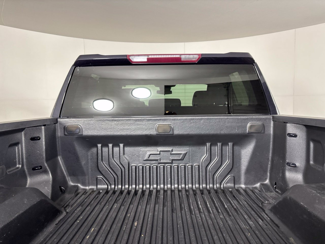 Used 2023 Chevrolet Silverado 1500 LT AWD/4WD image 24