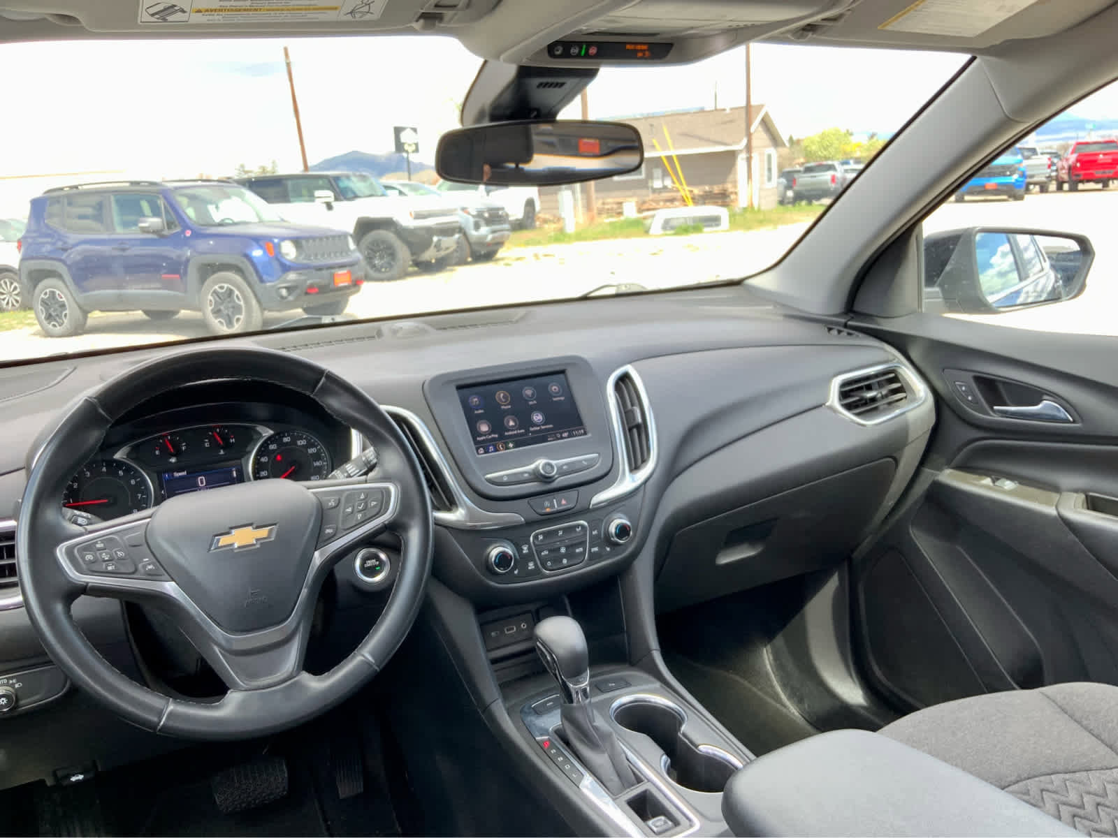 Used 2023 Chevrolet Equinox LT AWD/4WD image 27