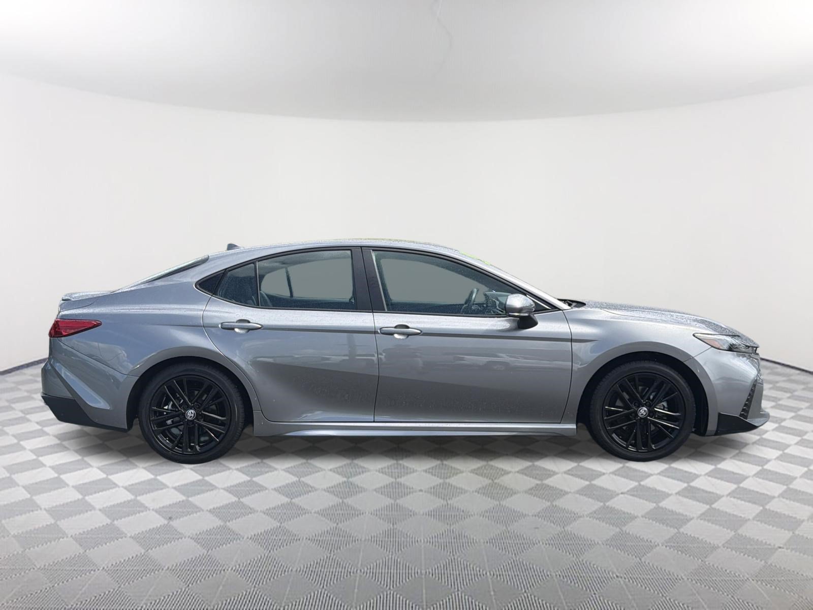 Certified 2025 Toyota Camry SE FWD image 17