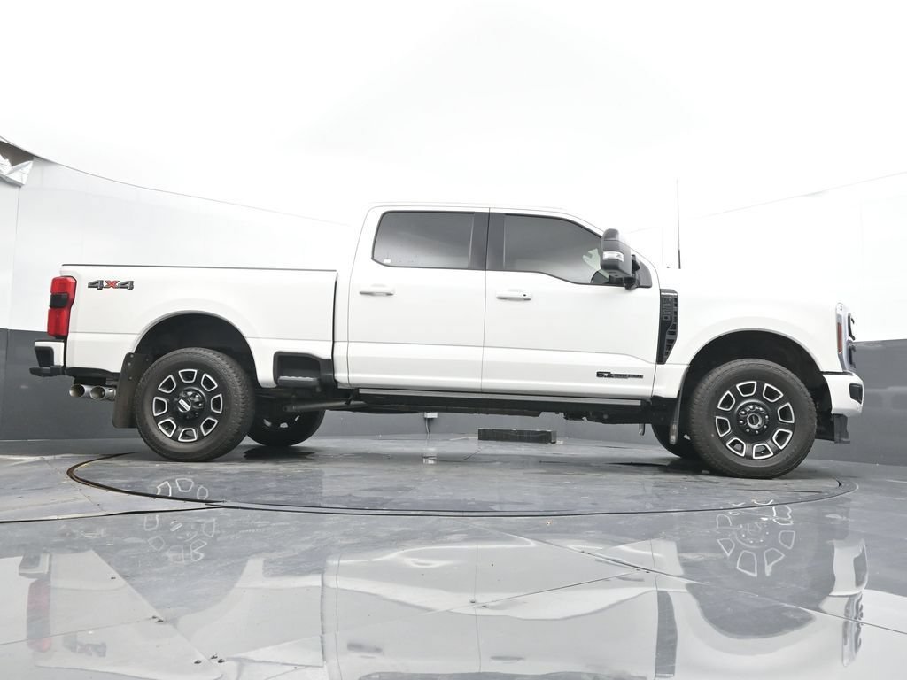 Used 2025 Ford F250 Platinum AWD/4WD image 34