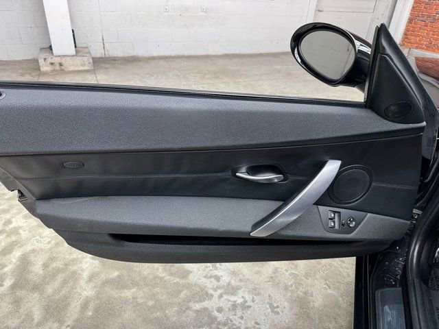 Used 2007 BMW M Roadster image 10