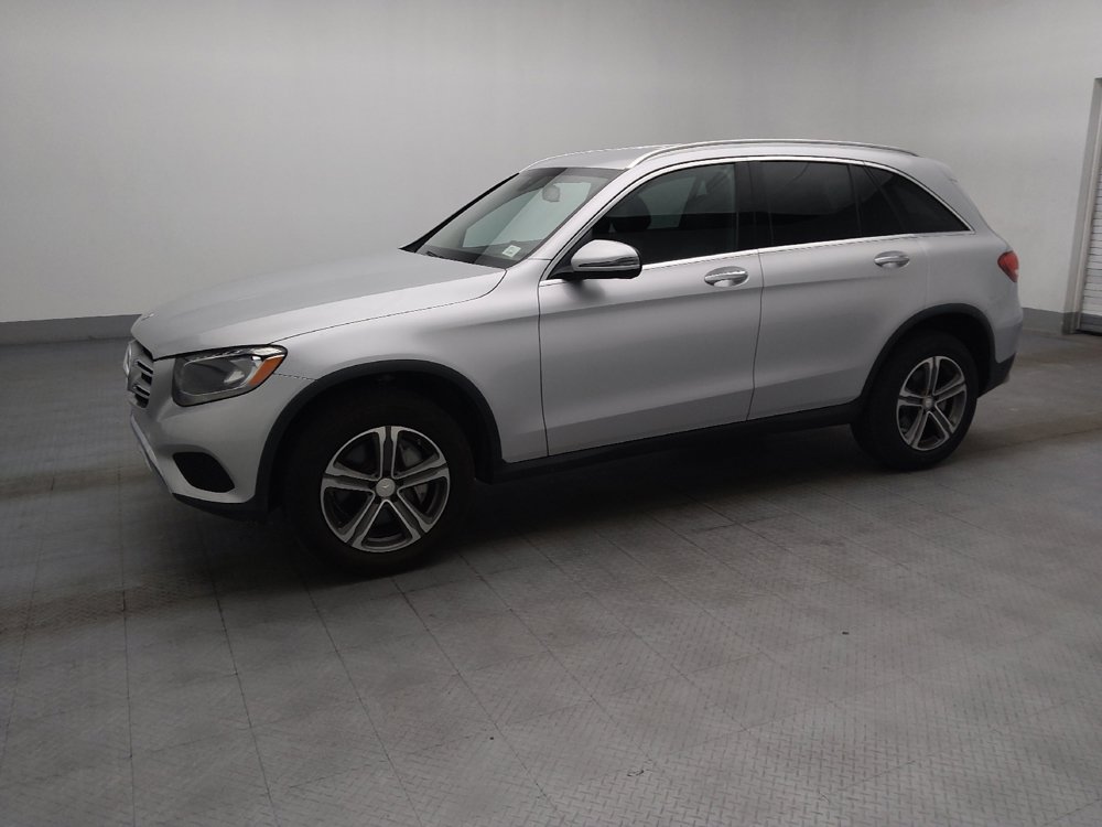 Used 2016 Mercedes-Benz GLC 300 image 2