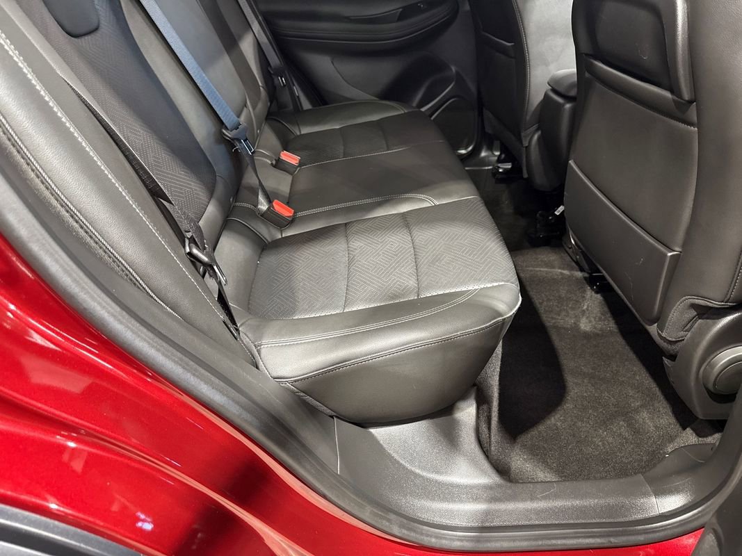 Used 2023 Buick Encore GX Essence w/ Experience Buick Package AWD/4WD image 89