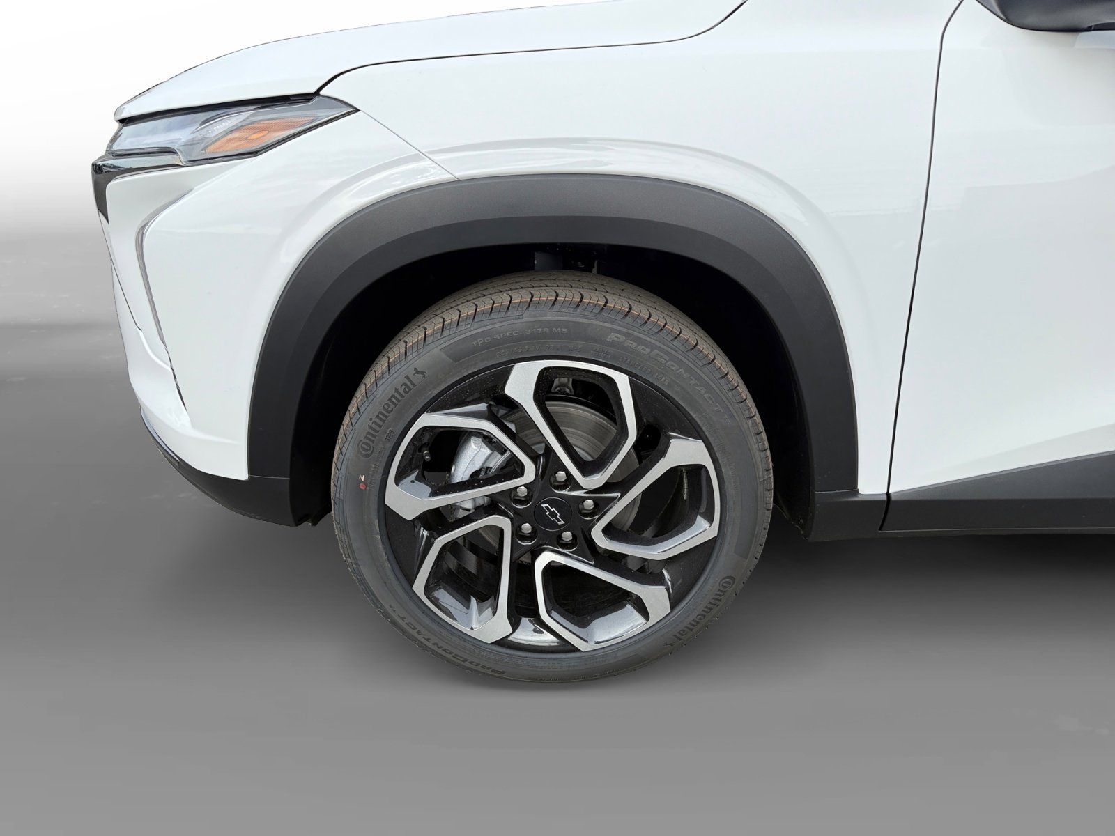New 2026 Chevrolet Trax RS w/ Driver Confidence Package FWD image 9