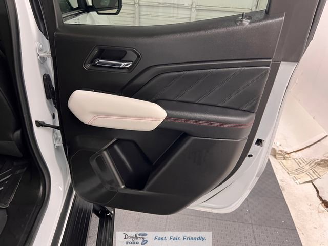 Used 2023 GMC Canyon AT4X image 32