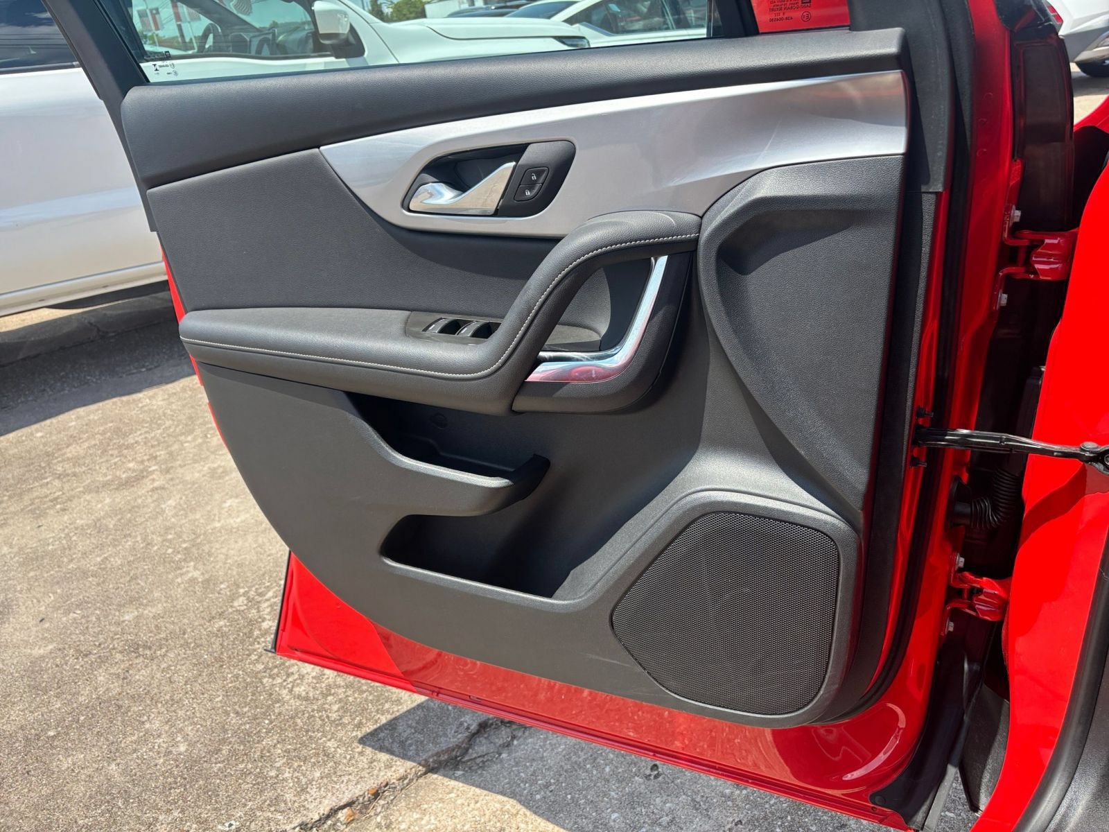 Used 2026 Chevrolet Blazer LT FWD image 18