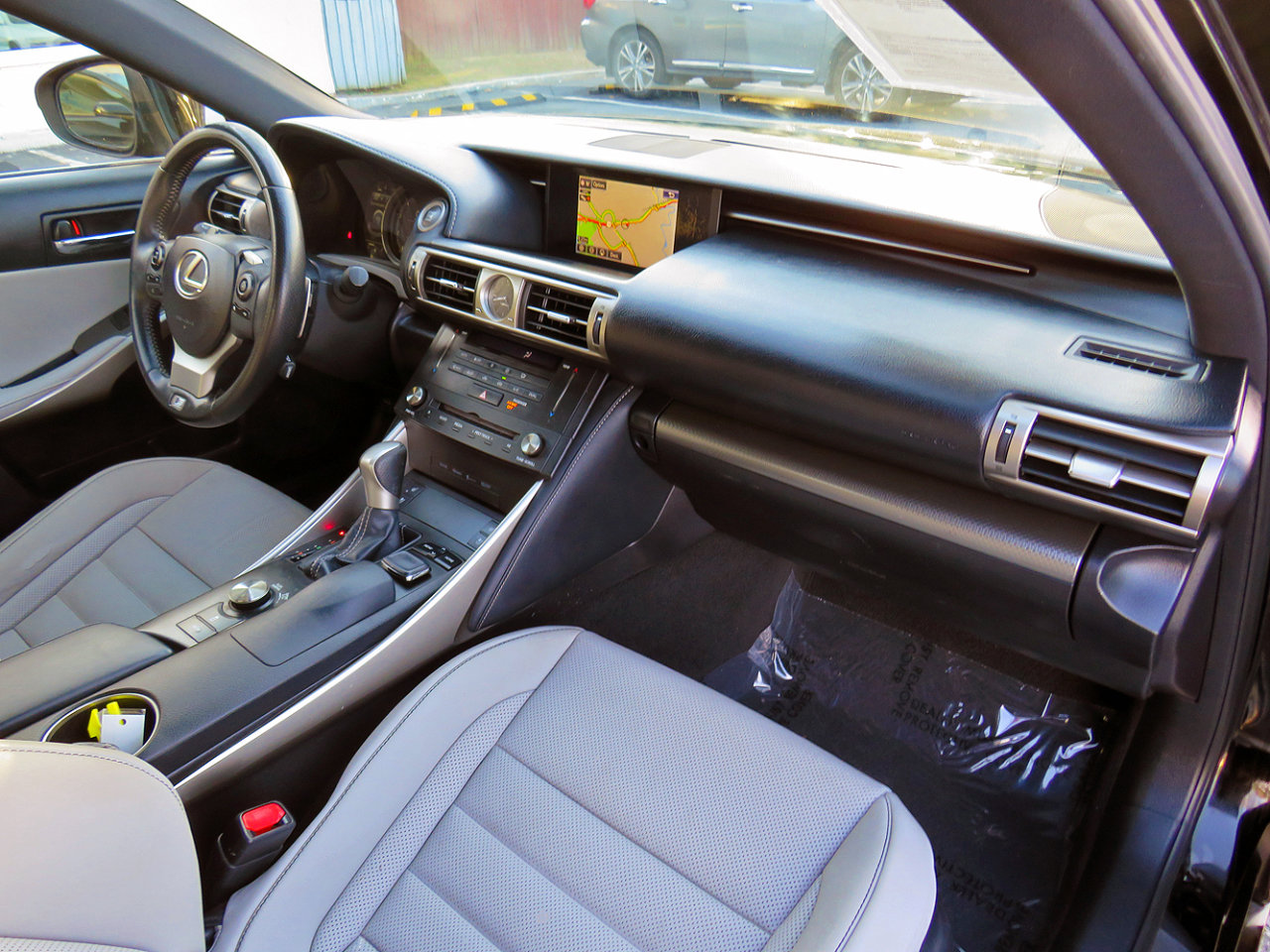 Used 2015 Lexus IS 350 w/ F-Sport Package image 20