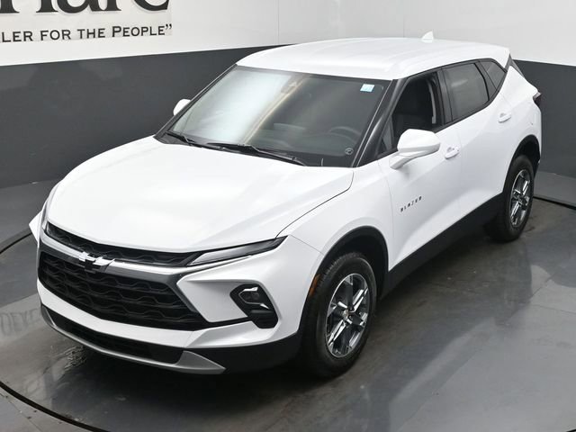 New 2025 Chevrolet Blazer LT w/ LPO, Floor Liner Package image 23