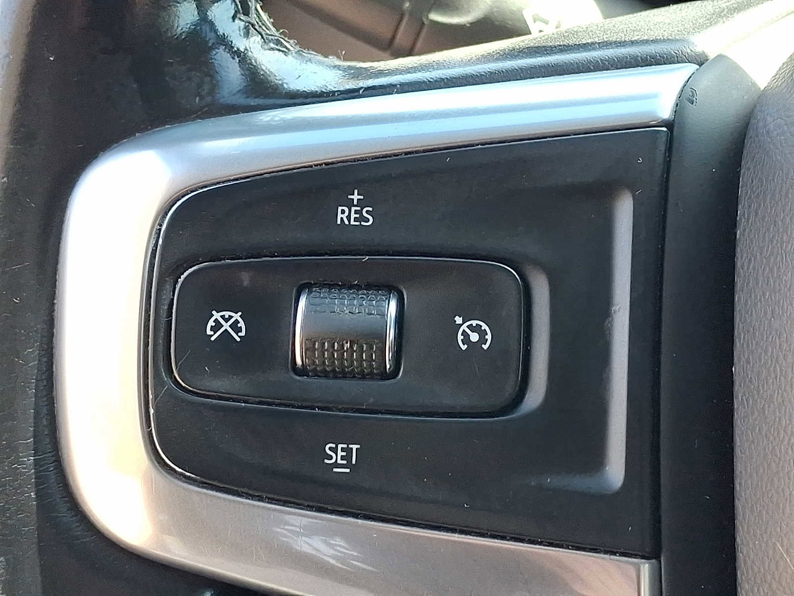 Used 2020 Chevrolet Blazer LT FWD image 21
