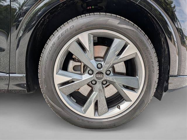 Certified 2025 Audi Q4 e-tron Prestige w/ Black Optic Package AWD/4WD image 27